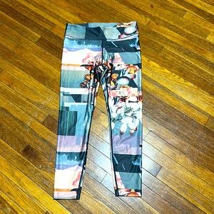 JoyLab Women’s Geometric Floral Print Running Leggings, Large